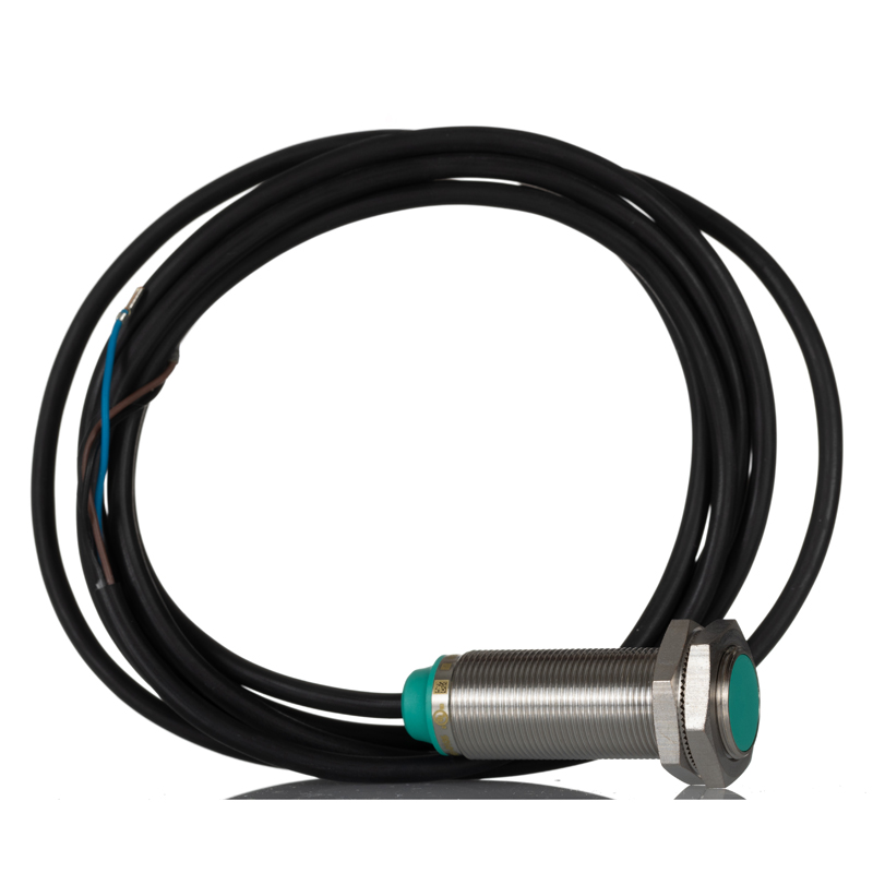 NBB5-18GM50-E2