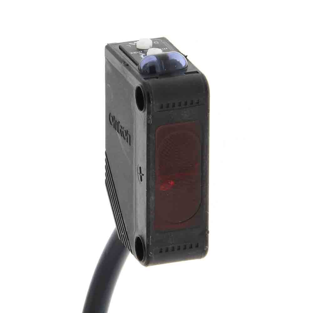 E3Z-D81 5M