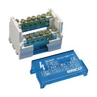 563900